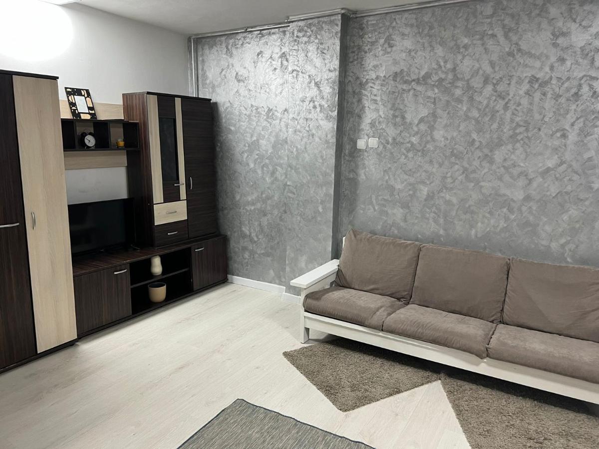 Compact House Apartment Cluj-Napoca Exterior photo