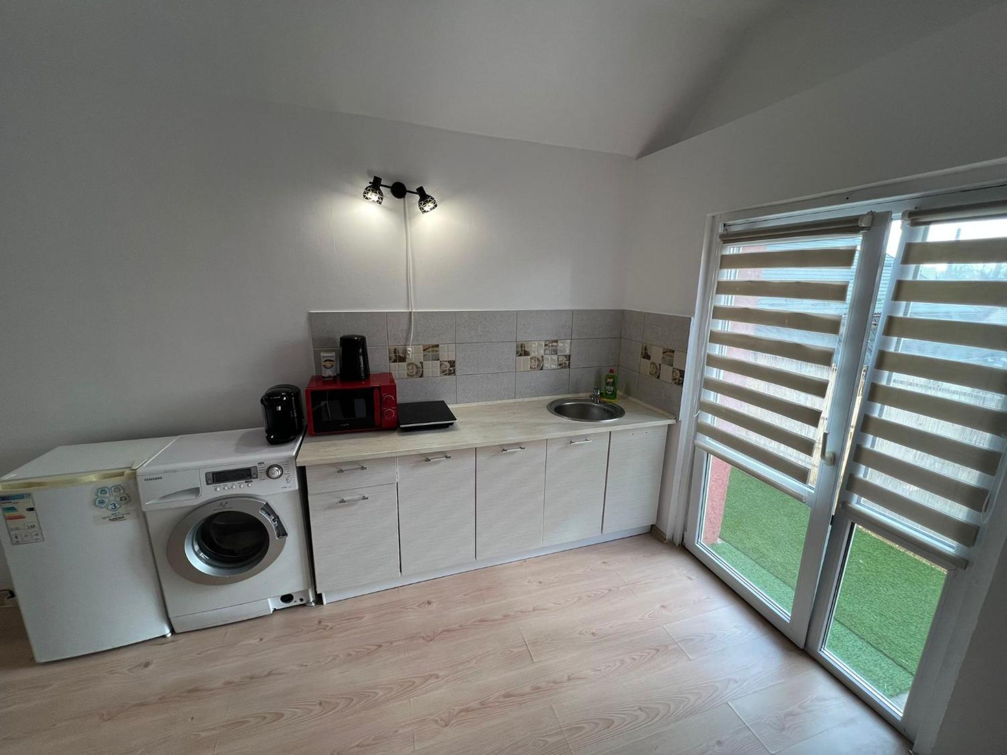 Compact House Apartment Cluj-Napoca Exterior photo