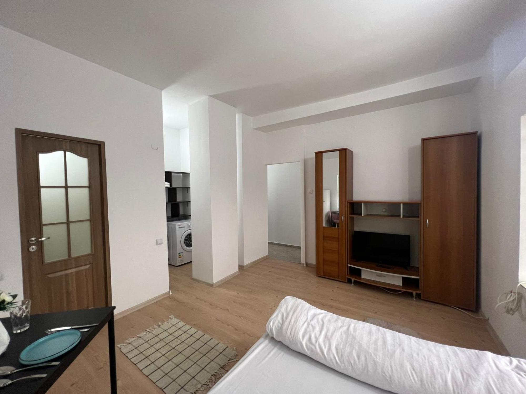Compact House Apartment Cluj-Napoca Exterior photo