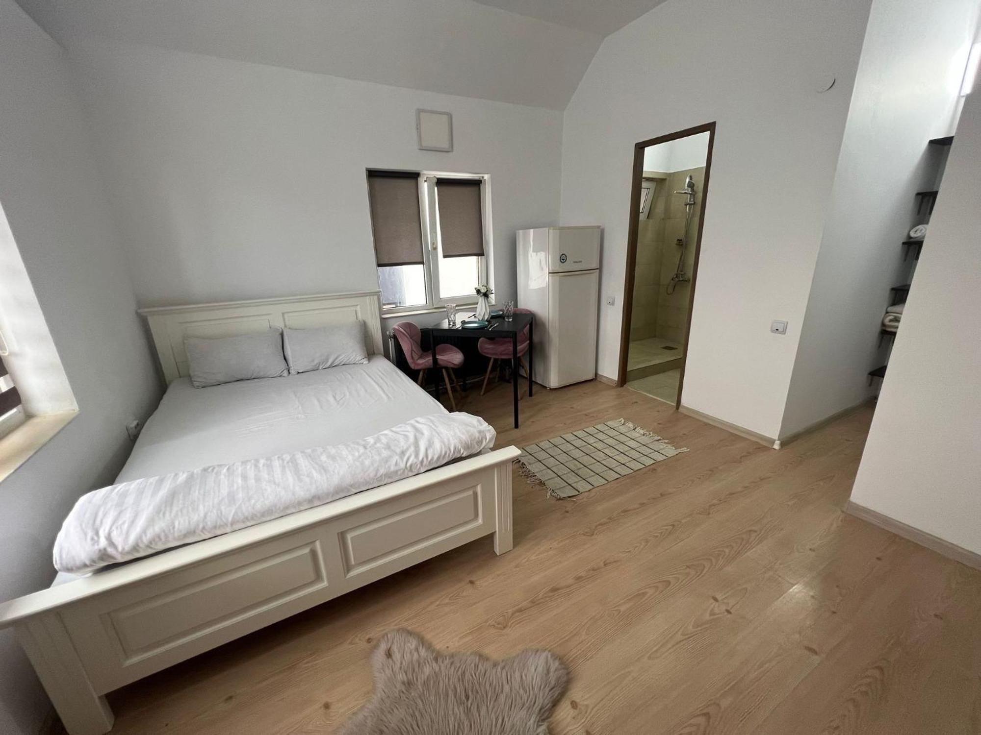 Compact House Apartment Cluj-Napoca Exterior photo