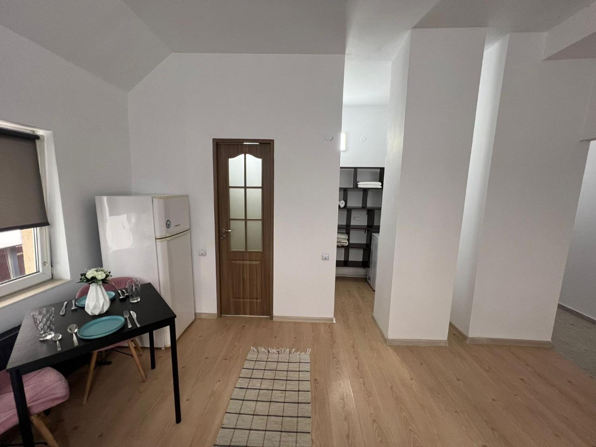 Compact House Apartment Cluj-Napoca Exterior photo